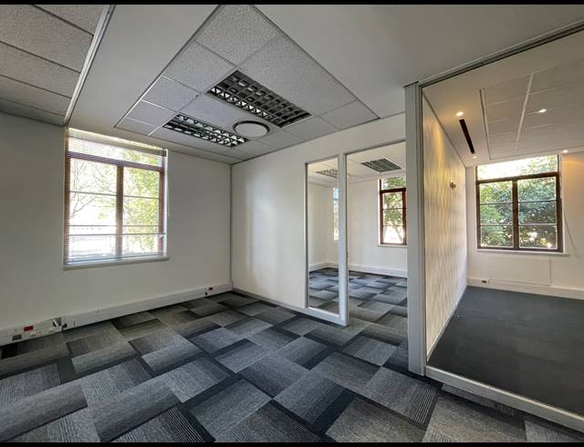489M² OFFICE TO LET IN SANDTON CENTRAL